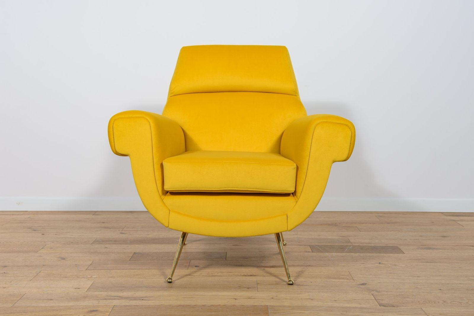 Mid Century Armchair By Gigi Radice For Minotti, 1950s photo vintage