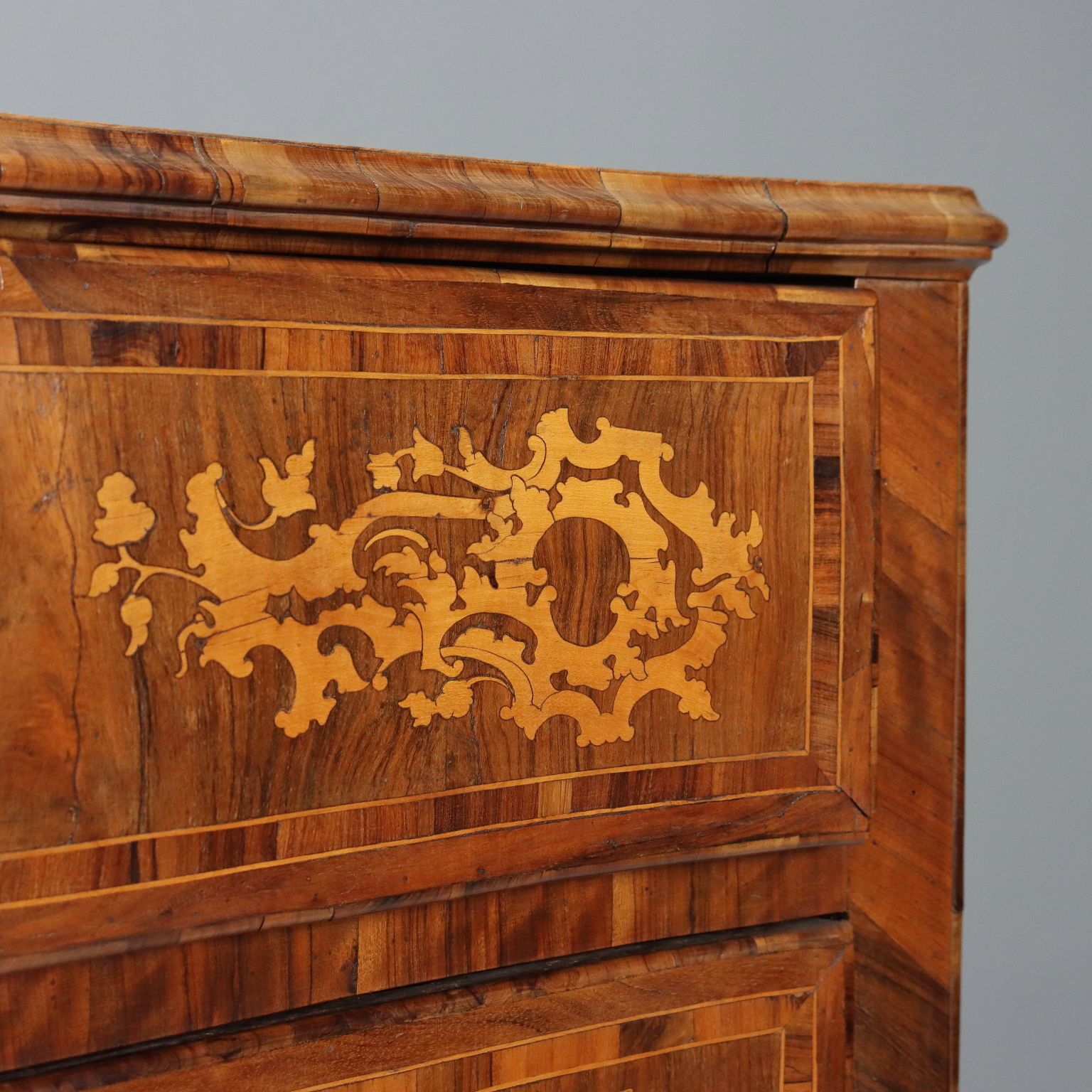 Chest Of Drawers Baroque Walnut Italy XVIII Century photo for sale