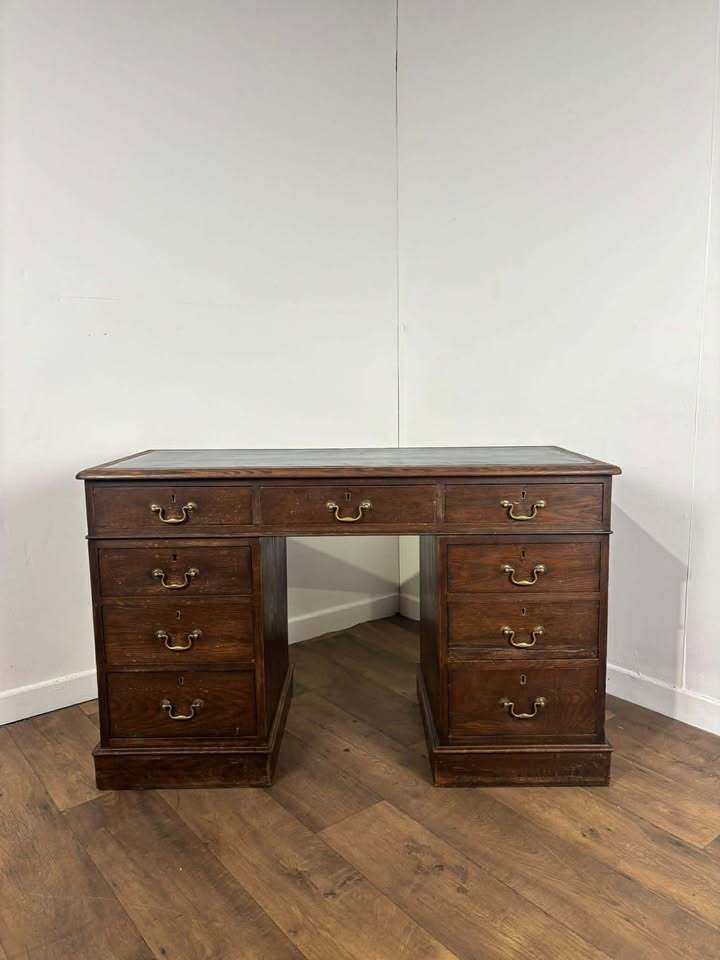 Victorian Oak Twin Pedestal Kneehole Desk photo 469.0