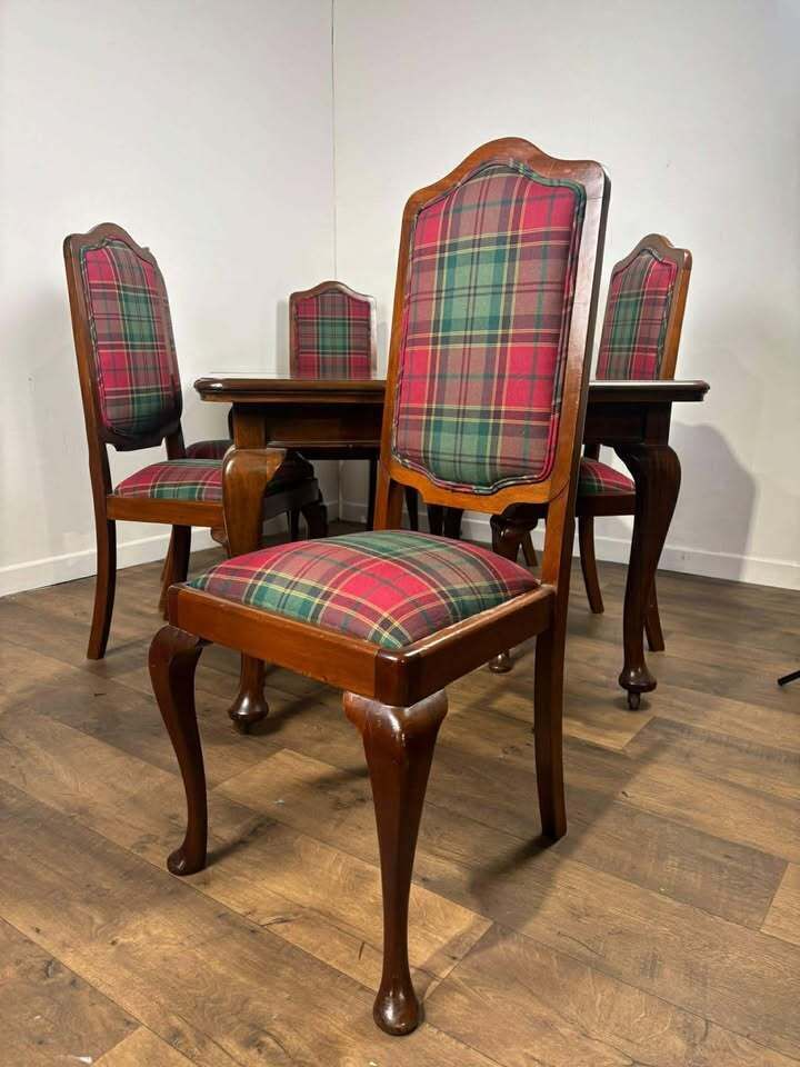 Furniture Edwardian Mahogany Wind Out Table Dining Suite photo