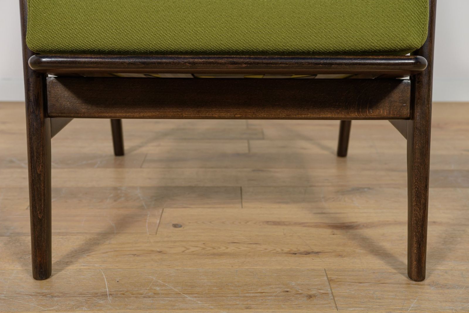 photo vintage Model 300 139 Armchair From Swarzędz Furniture Factory, 1960s