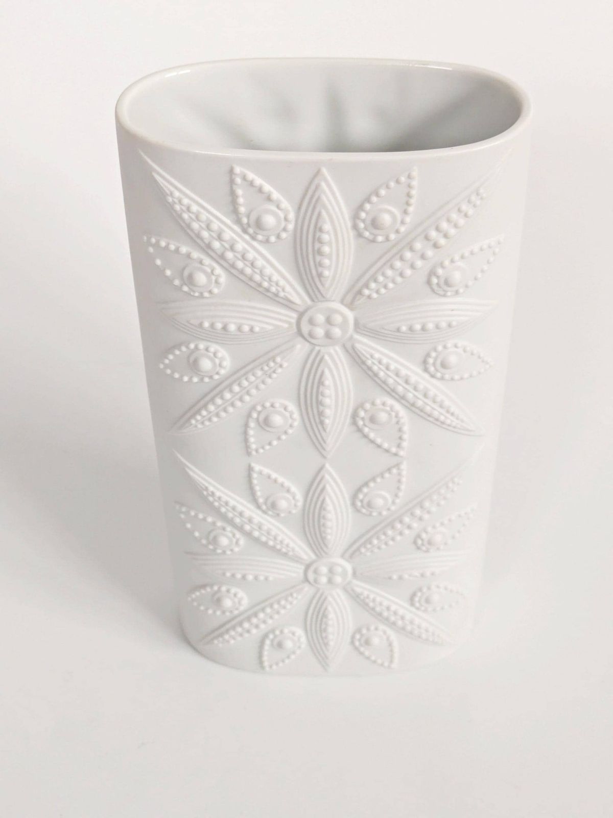 Architectural Biscuit Porcelain Vase: Nanny Still For Heinrich, Germany, 1970s photo buy