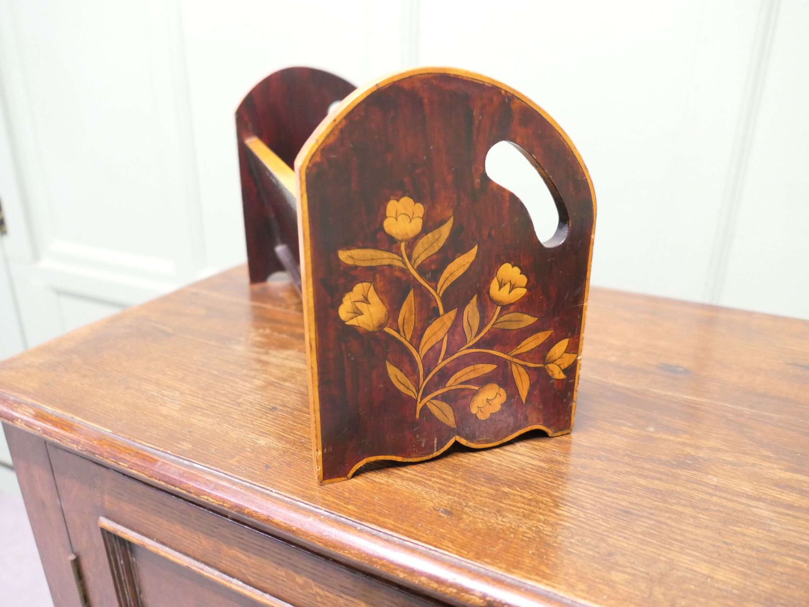 Painted Desk Top Book Trough photo vinterior