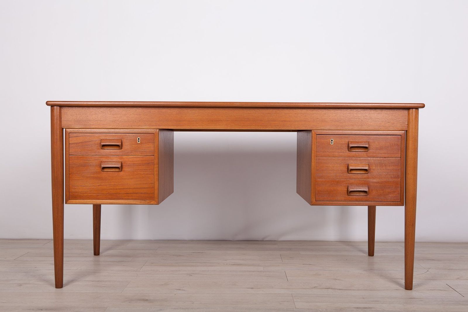 Danish Teak Desk By Børge Mogensen For Søborg Møbelfabrik, 1960s photo furniture