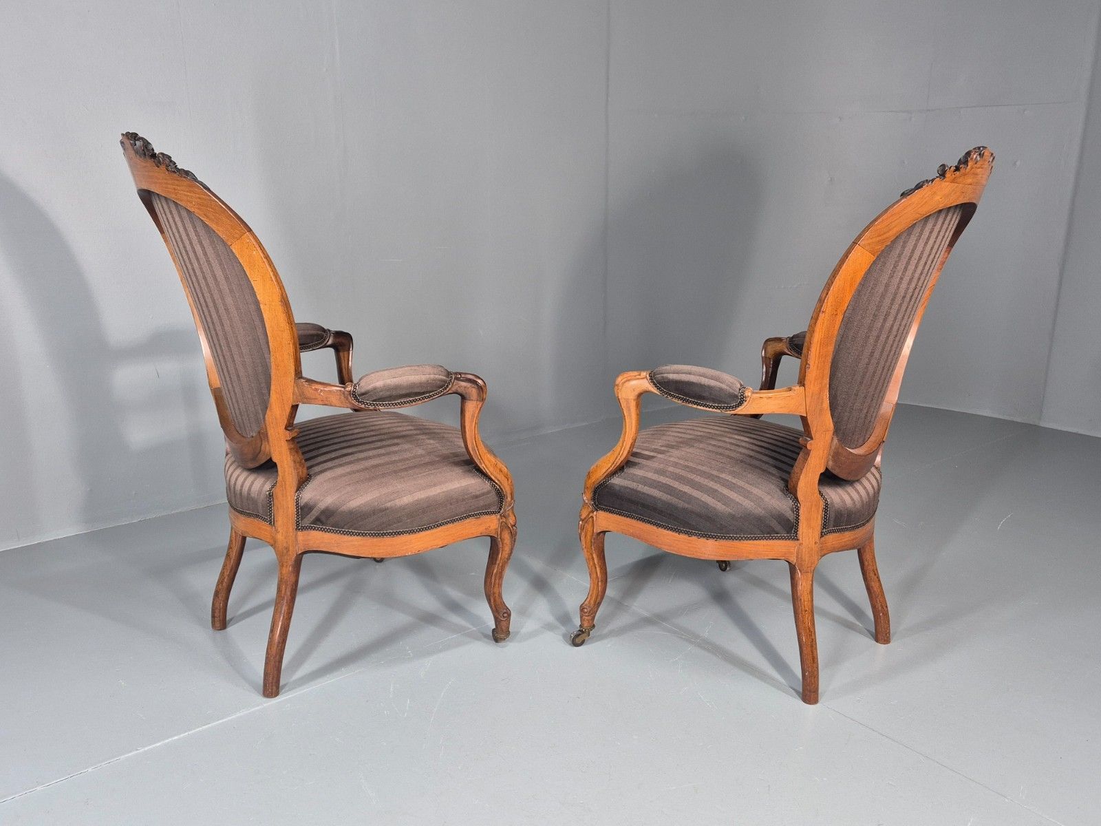 photo vinterior 2 Antique Rococo Armchairs Walnut Frames 1880s Denmark Quality  Eb11331 Vclo