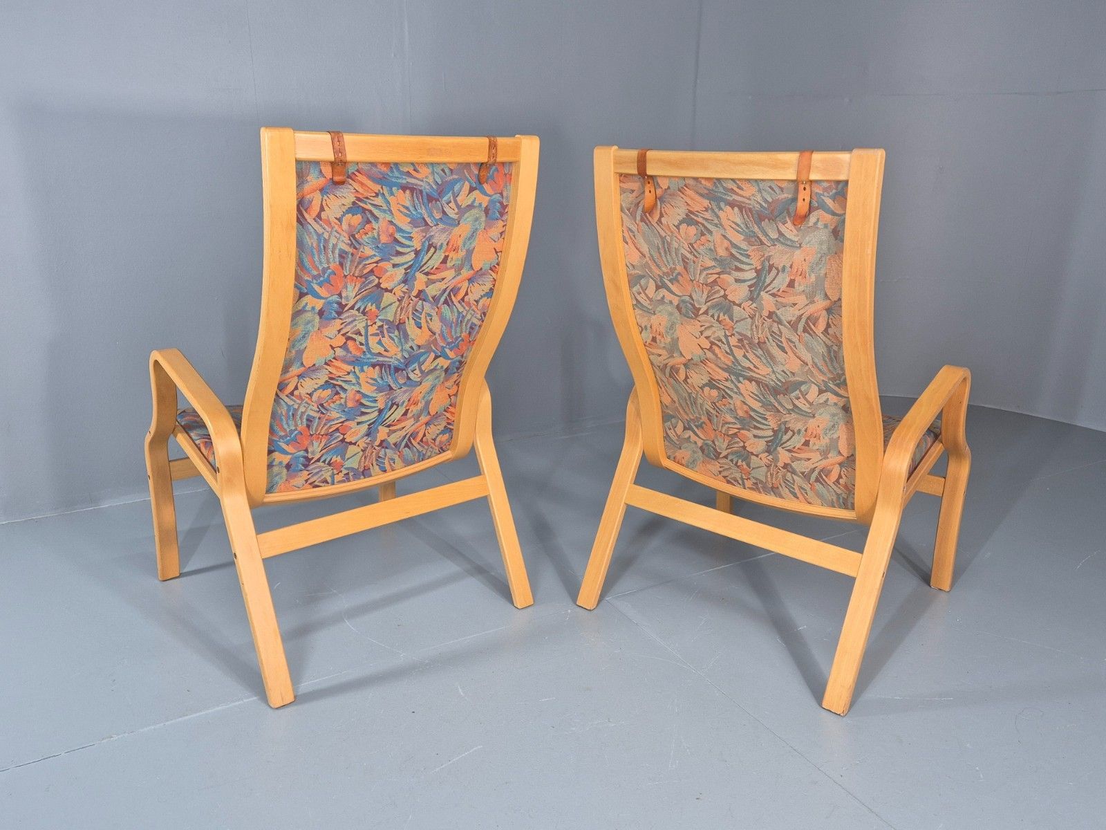 photo furniture 2 Vintage Bentwood Lounge Chairs Finn Ostergaard 1980s Retro Mcm Eb11337 Mben