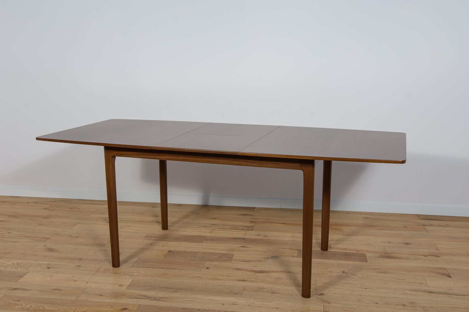 Mid Century Teak Extendable Dining Table From McIntosh, United Knigdom, 1960s photo buy