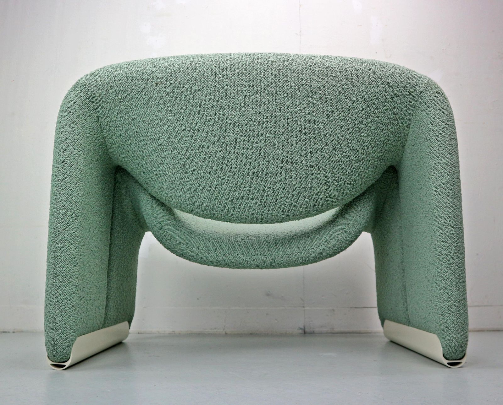 Pierre Paulin Set Of 2 F598 Groovy Armchairs For Artifort New Upholstery, 1972 photo vinterior