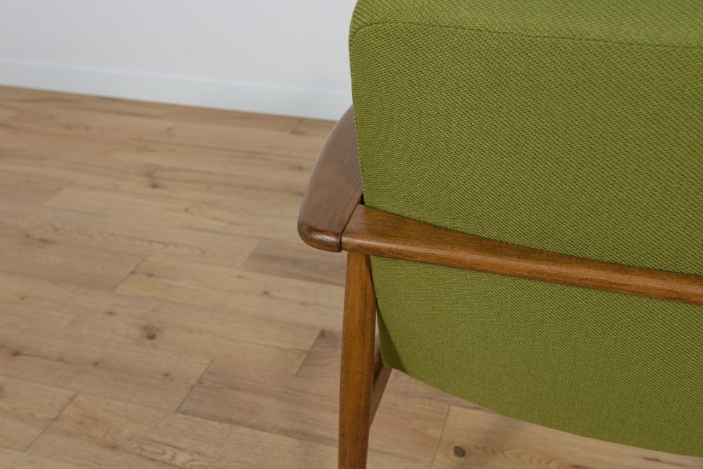 Model 300 192 Armchair By Juliusz Kedziorek For Goscinska Furniture Factory, 1970s photo vintage