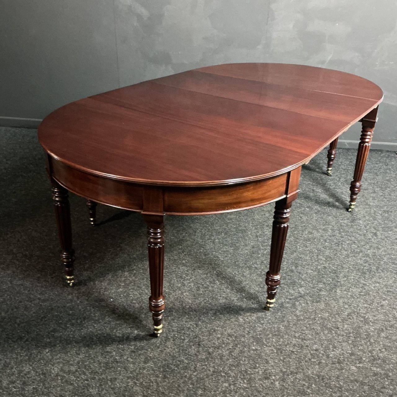 Mahogany Table In The Gillows Manner . Circa 1830.
