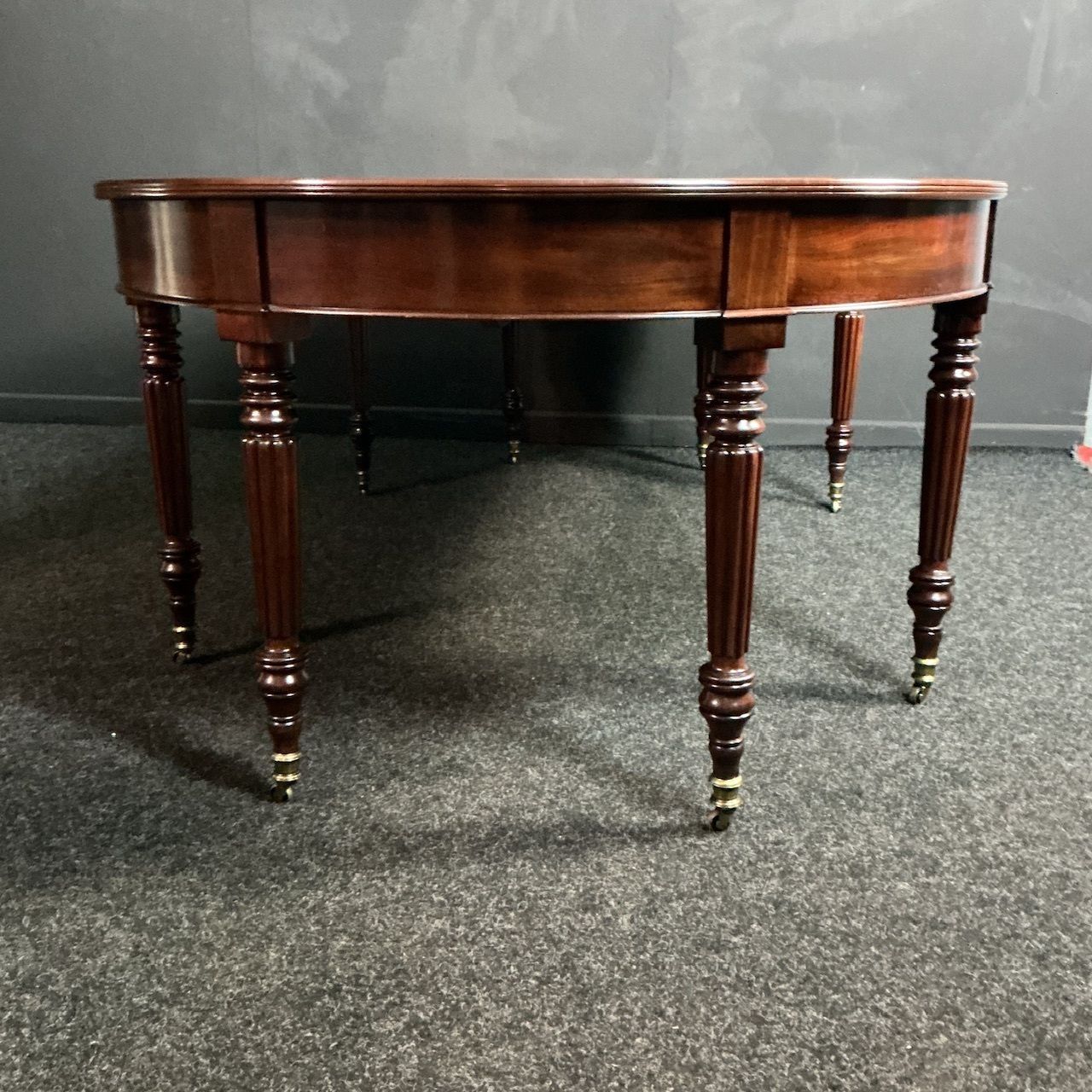 Mahogany Table In The Gillows Manner . Circa 1830. photo buy