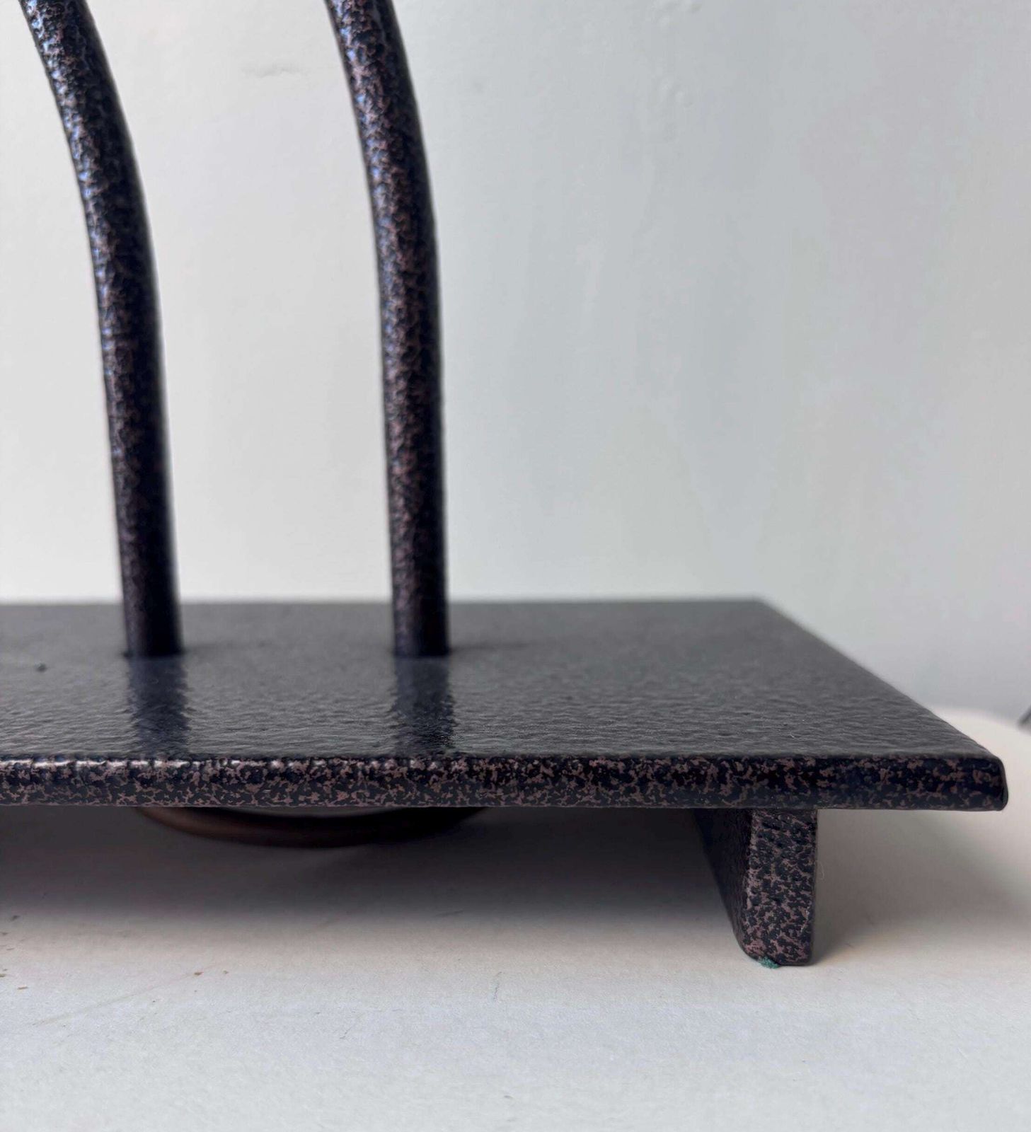 Vintage Postmodern Wave Table Lamp | Sculptural Wrought Iron Wiggle Lamp | Memphis Style Hammered Metal Lighting photo buy