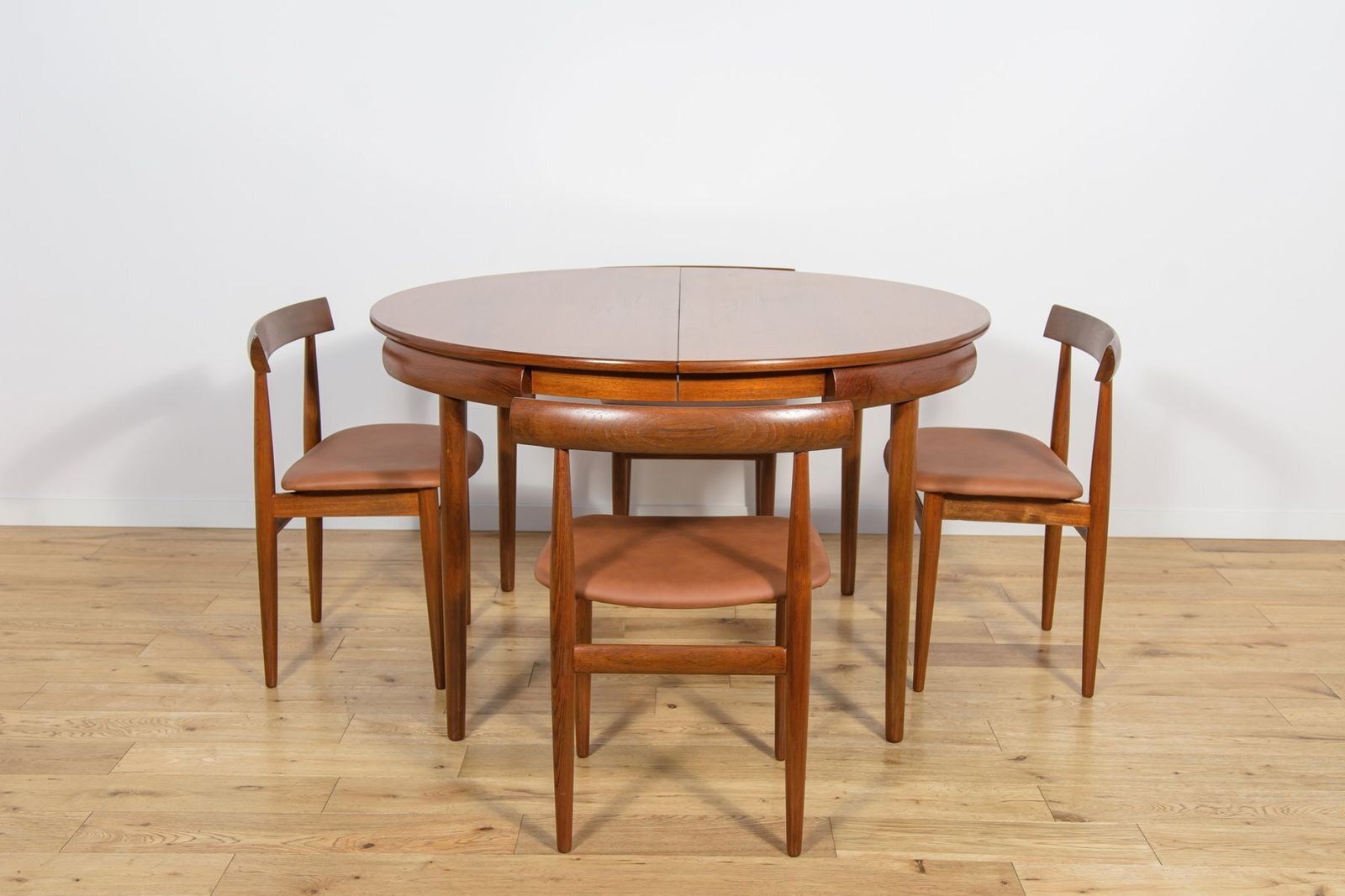 Mid Century Modern Teak Dining Table And Chairs By Hans Olsen For Frem Røjle, Denmark, 1960s, Set Of 5 photo 6558.0