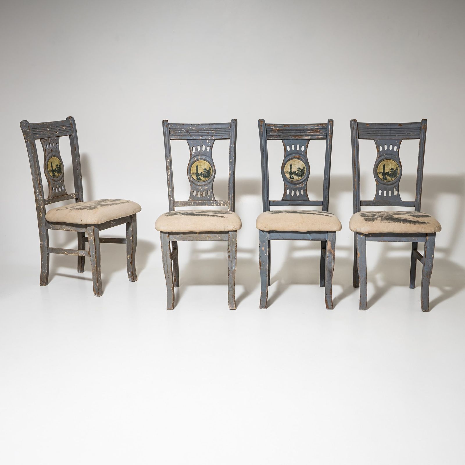 Set Van Vier Grijze Stoelen Met Stadsgezichten, 19e Eeuw photo vintage