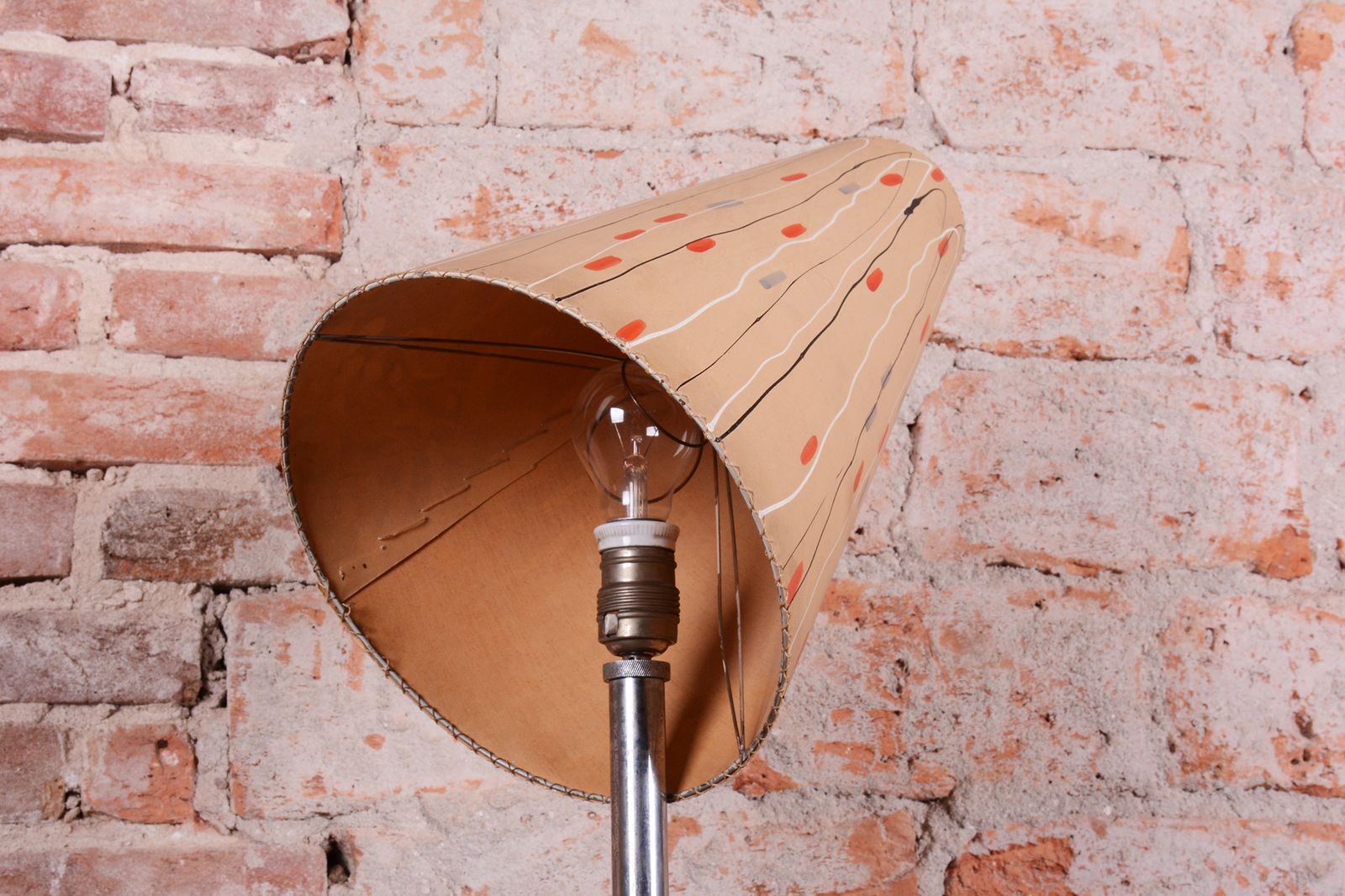 Original Bauhaus Floor Lamp, Tubular Chrome Plated Steel, Czech, 1940s photo vinterior