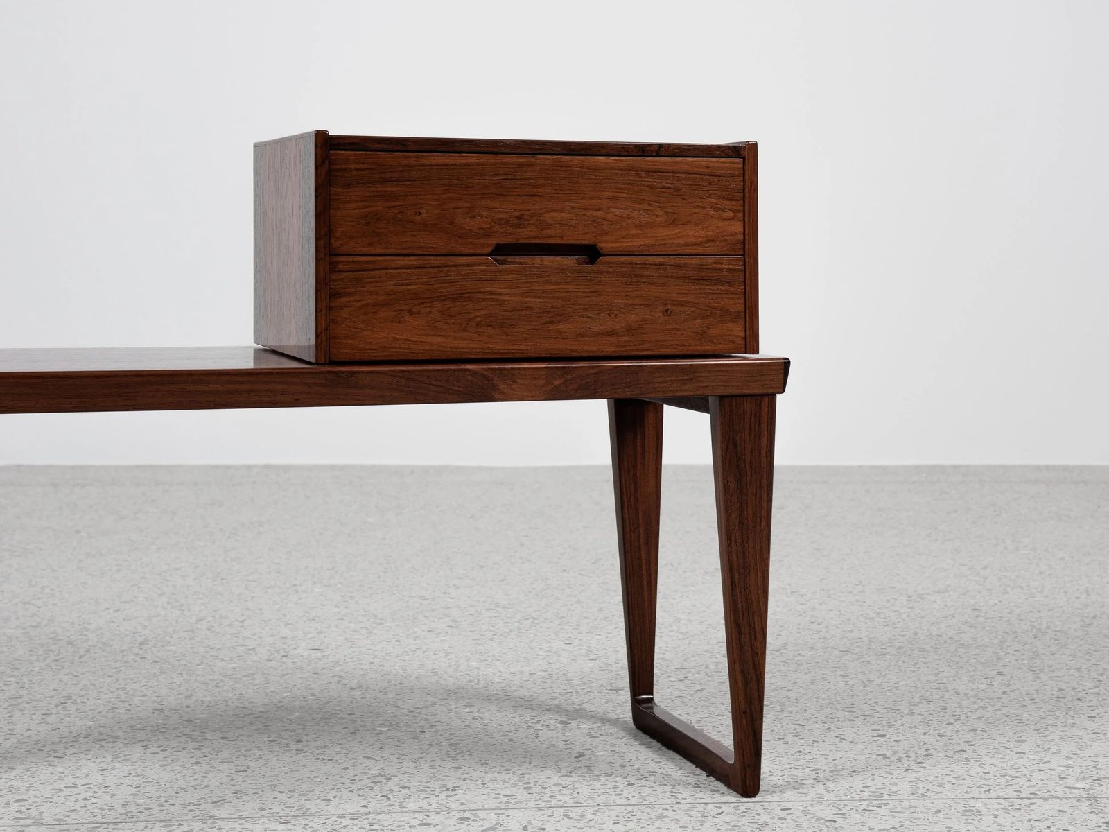 photo furniture Midcentury Danish Set Of Mirror, Bench And Container In Rosewood By Aksel Kjersgaard 1960s