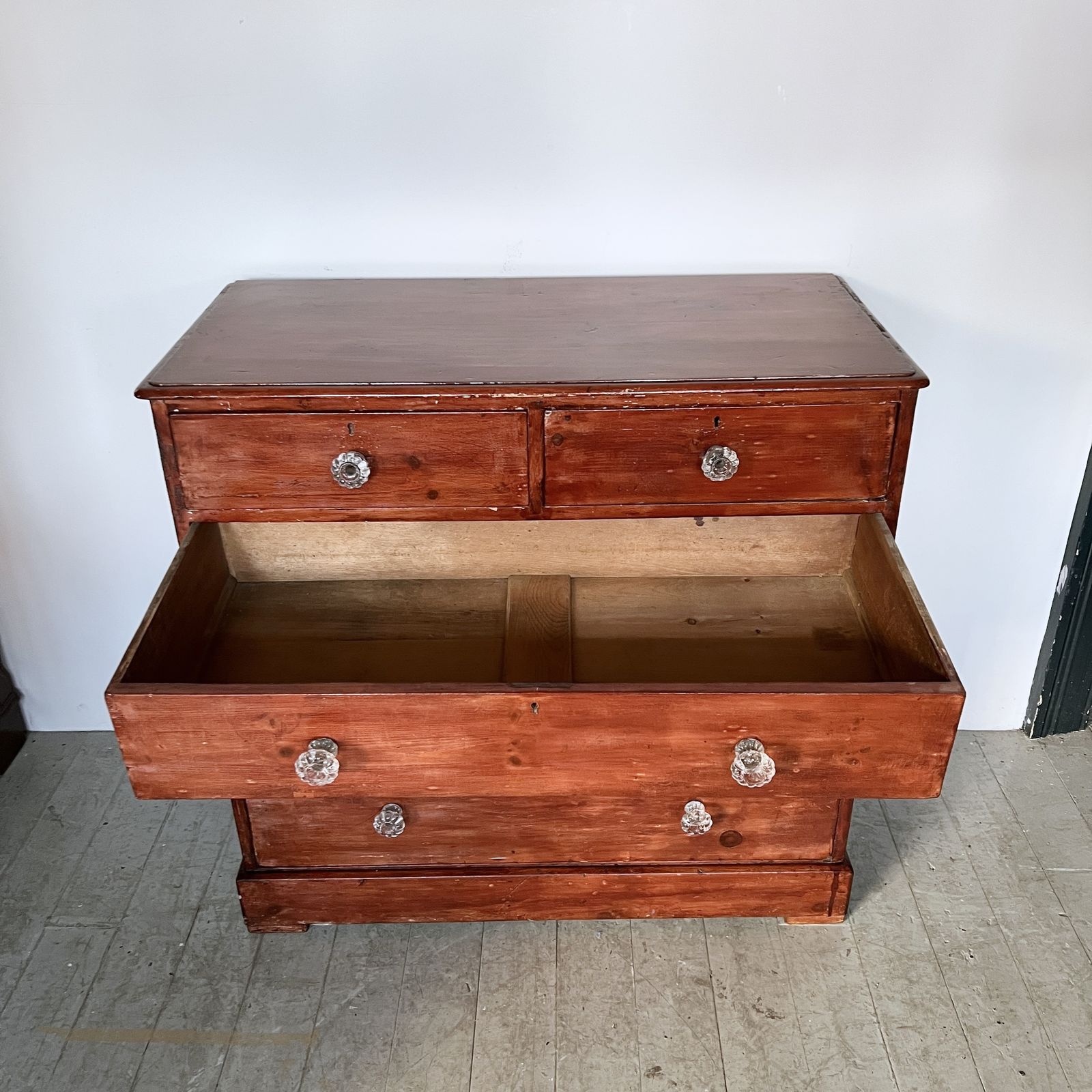 Stained Victorian Pine Chest Of Drawers With Glass Handles photo vinterior
