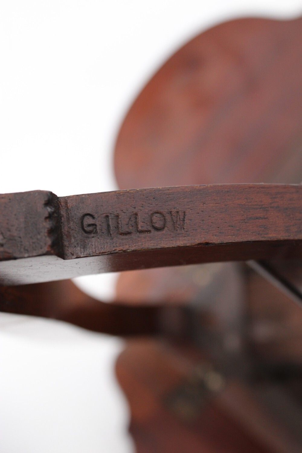 photo vinterior Small Victorian Rosewood Games Table / Lamp Table “Gillow”