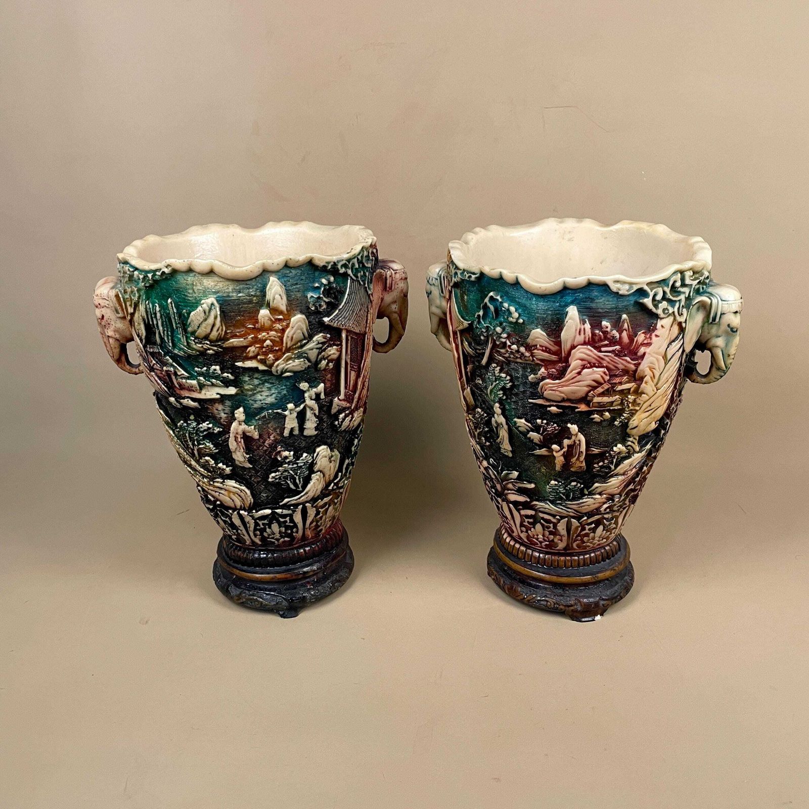 Vintage Oriental Resin Vases Chinese Figurines Elephant Carved Asian Decor Pots Flower Display Green Red Home Decor Display Ornaments photo furniture