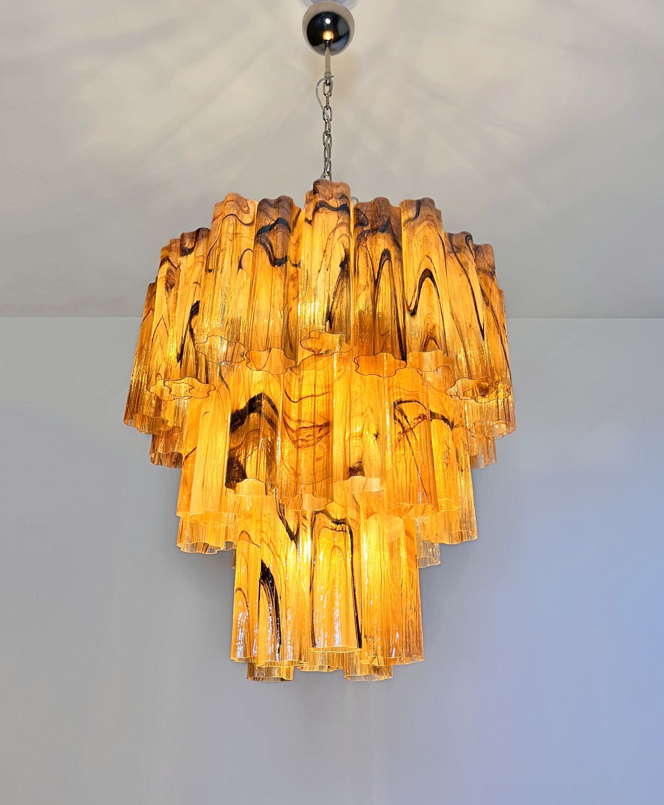 photo vintage Large Three Tier Murano Glass Tube Chandelier   Amber Black Albaster