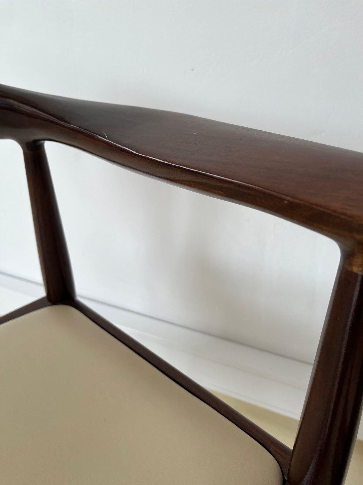 photo furniture Vintage Jh503 By Hans J. Wegner For Johannes Hansen, Set Of 2