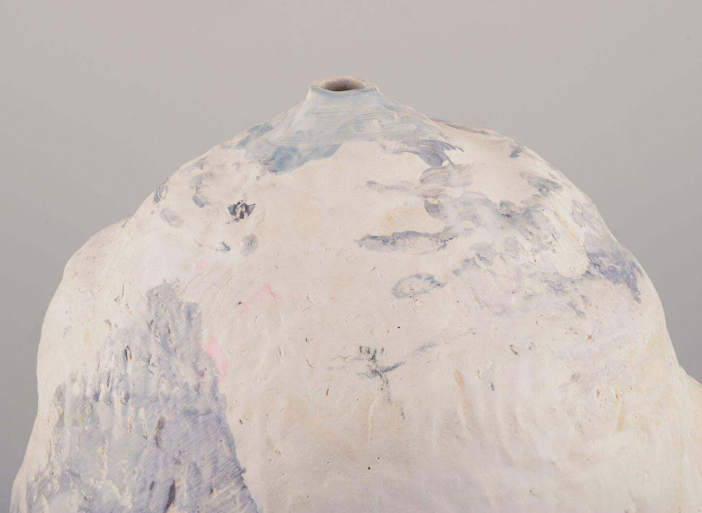 Christina Muff, Contemporary Danish Artist. Unique Vase In Pinching Technique. photo for sale