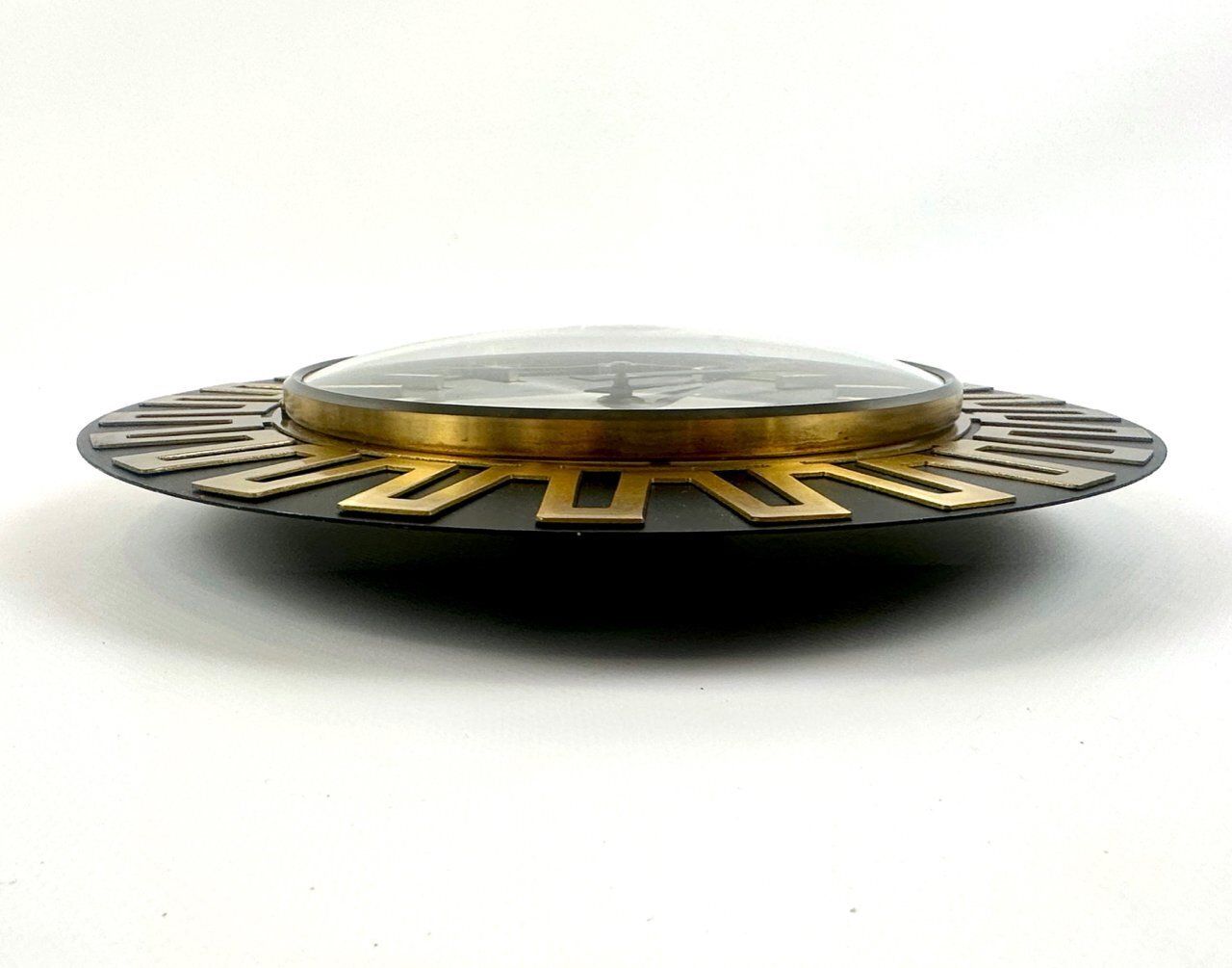 Mid Century Modern Sunburst Wall Clock In Brass Chrometron From Richter Electric, 1960s photo vinterior