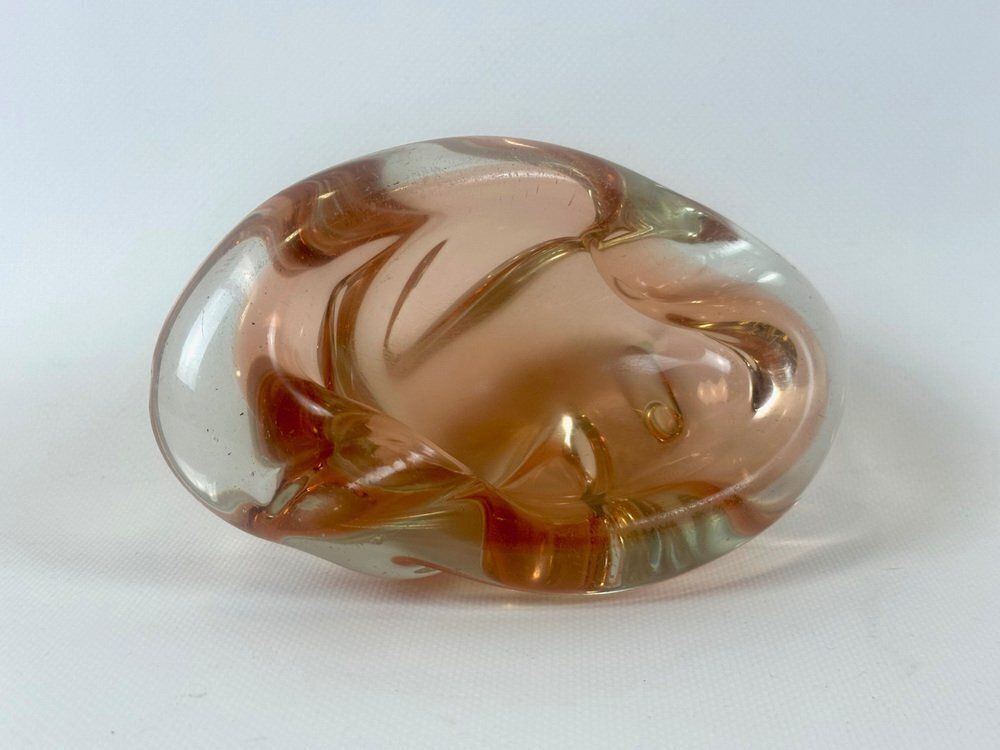 Art Glass Ashtray Or Bowl Attributed To Josef Hospodka For Chribska Sklarna, 1960s photo vinterior