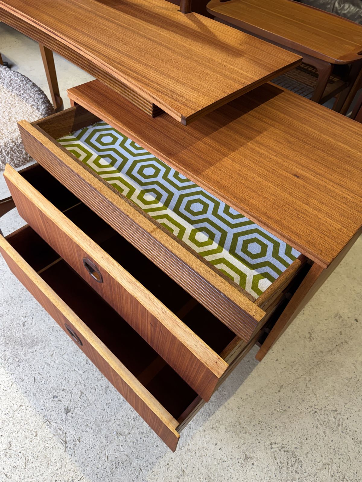 photo furniture Mid Century Elliots Of Newbury Dressing Table & Stool, Vanity Table