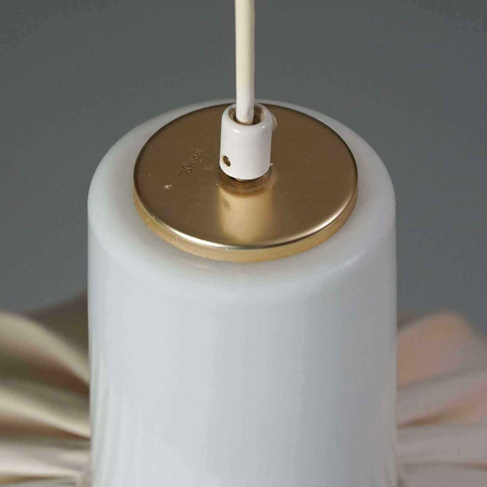 Pendant, Paavo Tynell & Maria Lindeman, Idman Oy, 1960s photo Lighting