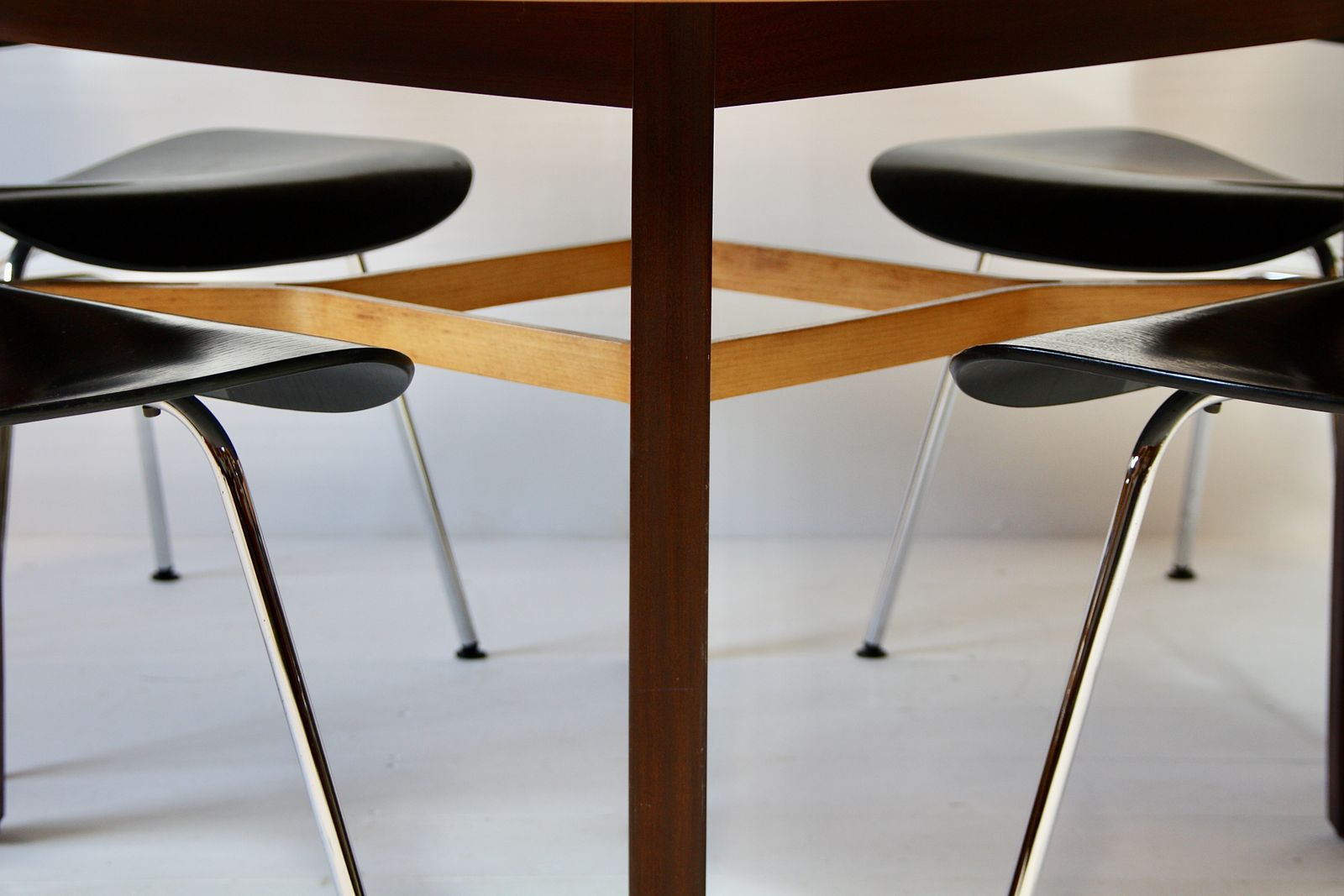 photo buy Knoll Associates Low Dining Table By Lewis Butler 1955 1968 Mid Century Modern    Teak