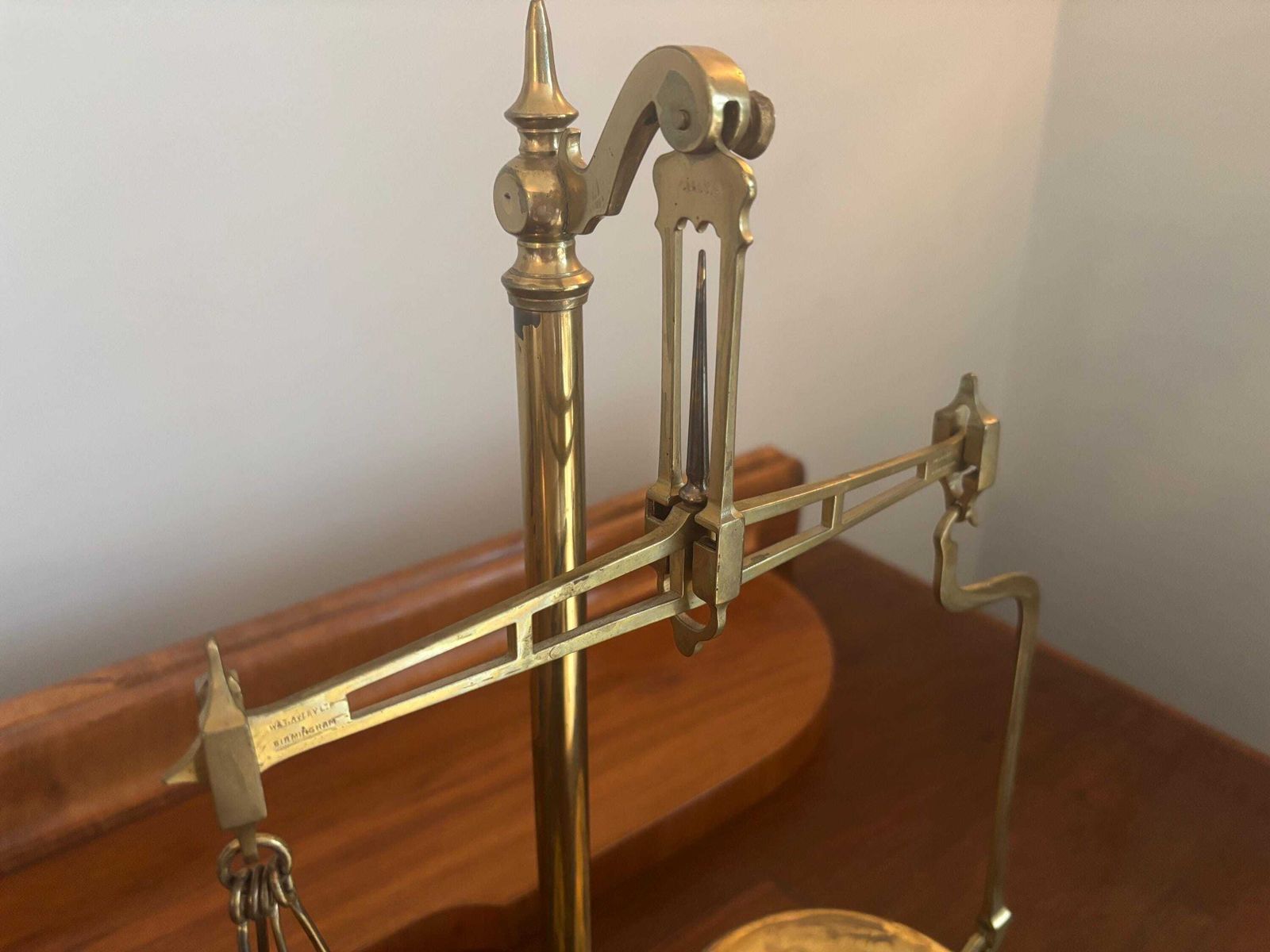 Victorian Brass Beam Scales By W T Avery Rectangular Mahogany Base W Weights photo vintage
