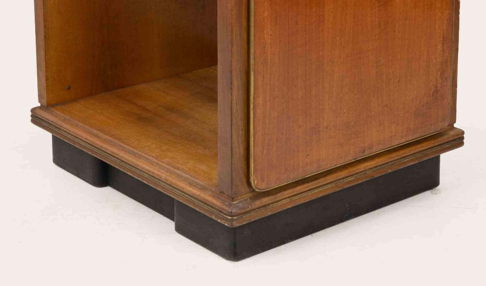 Open Bookshelf / Side Cabinet, Italy 1950s photo 427.0