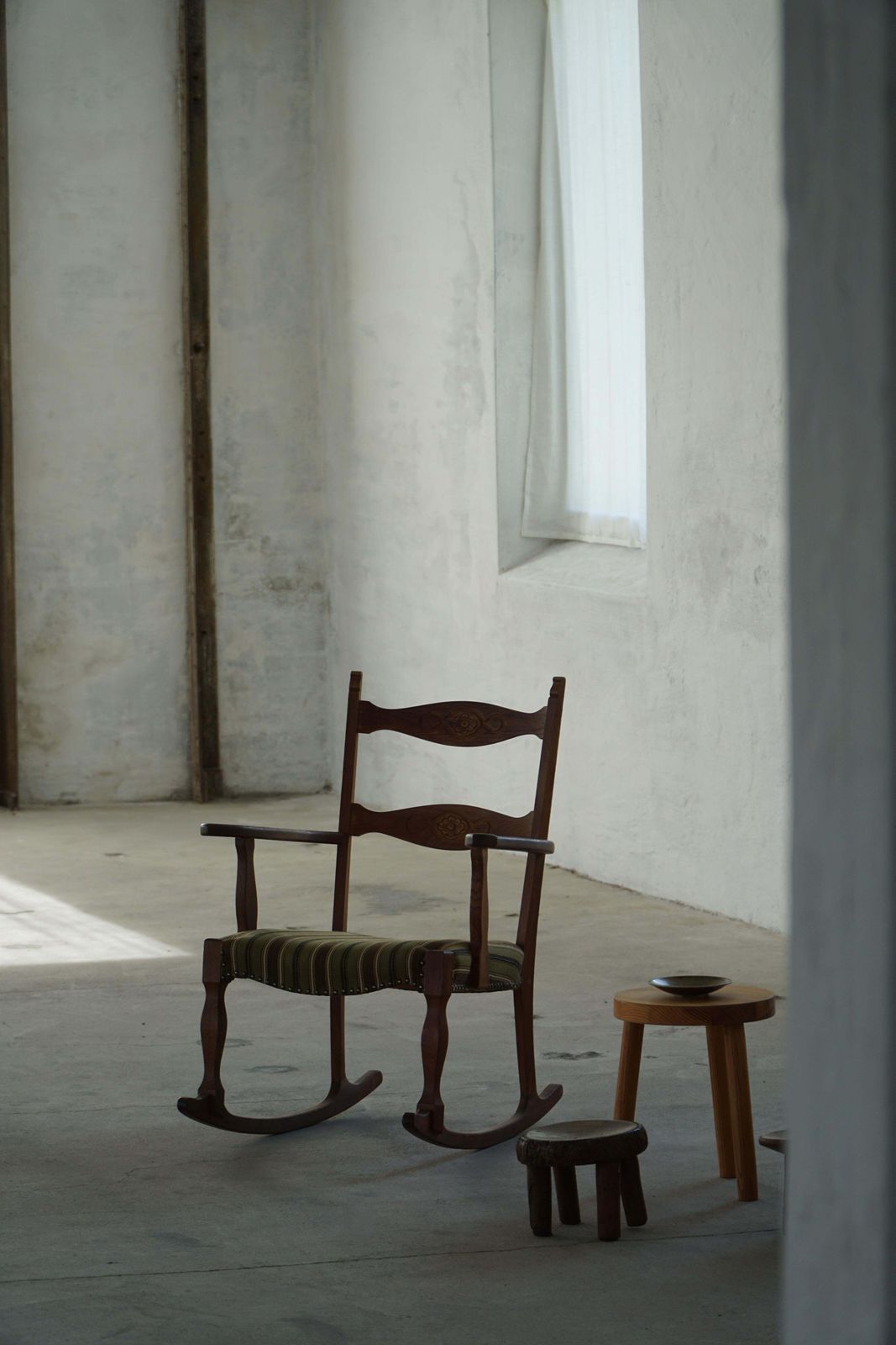 Rocking Chair In Oak, Danish Mid Century Modern, Henning Kjærnulf, 1960s photo 1123.0
