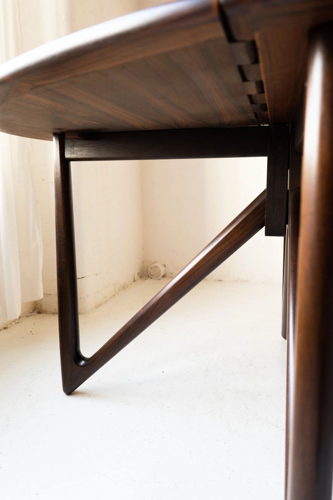 photo vinterior Rosewood Gate Leg Table By Niels Koefoed