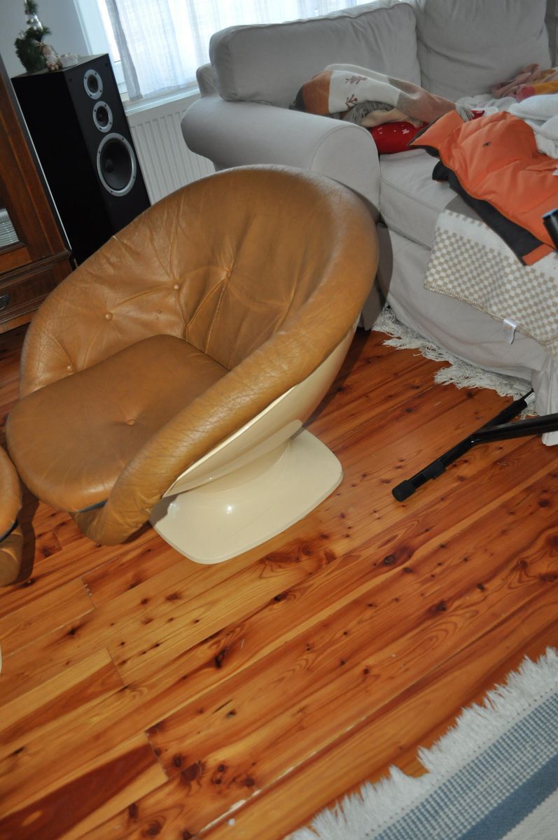 French Plastic Club Chairs By Rafael Raffel, 1970s, Set Of 2 photo furniture