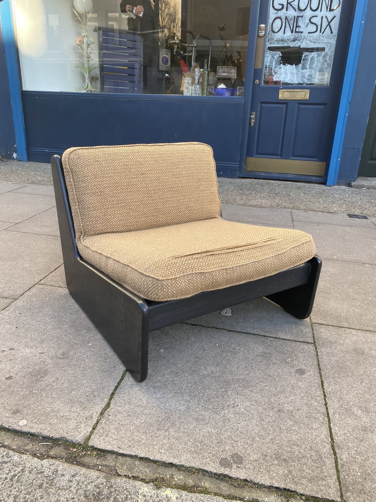 photo buy 1960s, Carl Straub Lounge Armchair Vintage 1970s Boucle Midcentury Wood