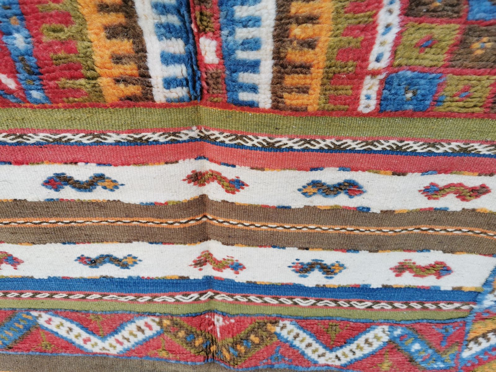 photo for sale No Custom Fee/6.5×3.2 Ft/ Handmade Moroccan Rug Berber Glaoui Carpet Made Of Camel Wool.200x100cm