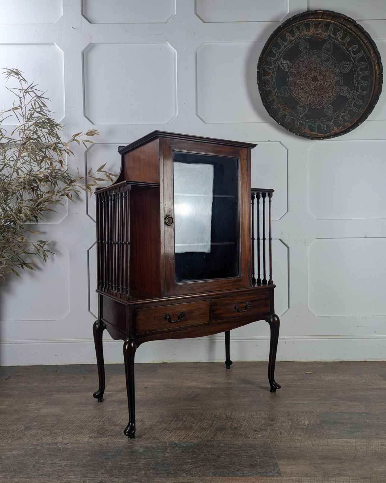 Early 20th Century Mahogany Music Or Display Cabinet photo buy