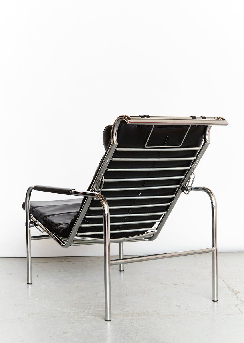 2352.0 Genni Chaise Lounge & Ottoman By Gabriele Mucchi For Zanotta, 1970s photo