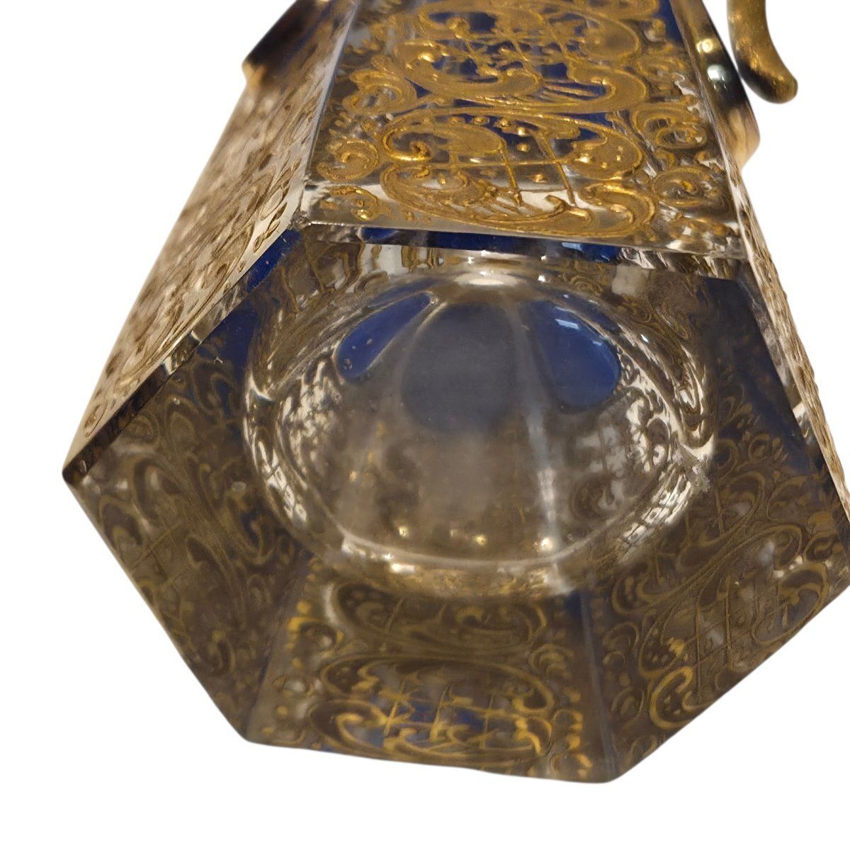 photo for sale Carafe de service en cristal émaillé et doré - Bohême, XIXe siècle