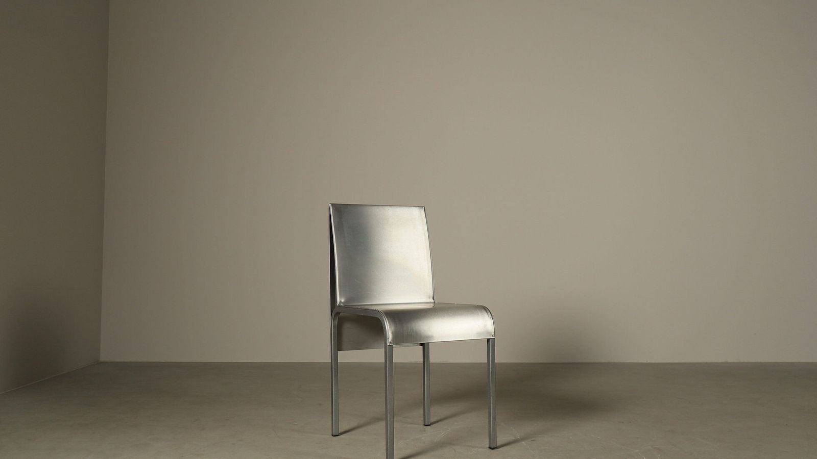 photo vinterior Set Of Six Postmodernist Stainless Steel Dining Chairs Dating From Around 1980 1990.