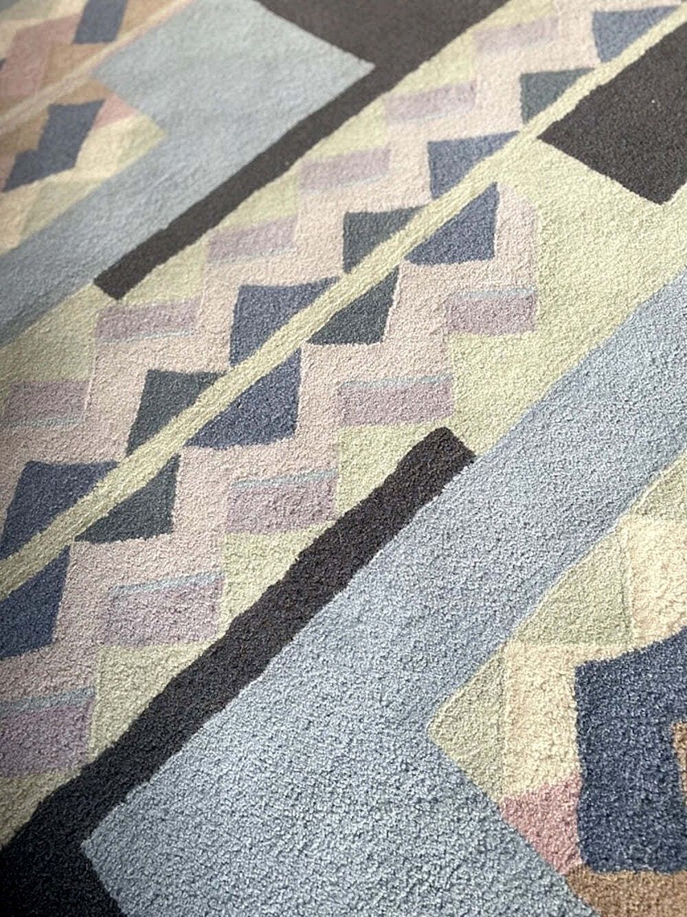 Tisca Geometric Pattern Hand Tufted Wool Rug, Signed “Iles”, France, 1990s photo buy