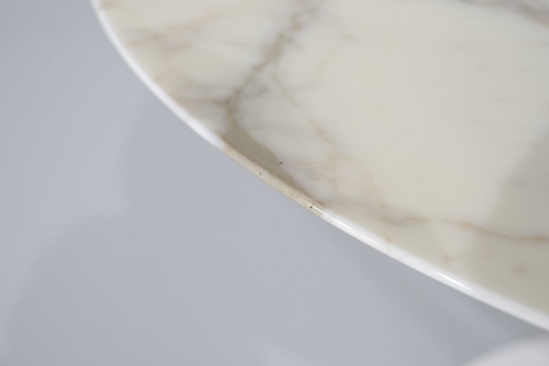 Dining Table Tulip Marble By Eero Saarinen For Knoll International. photo furniture