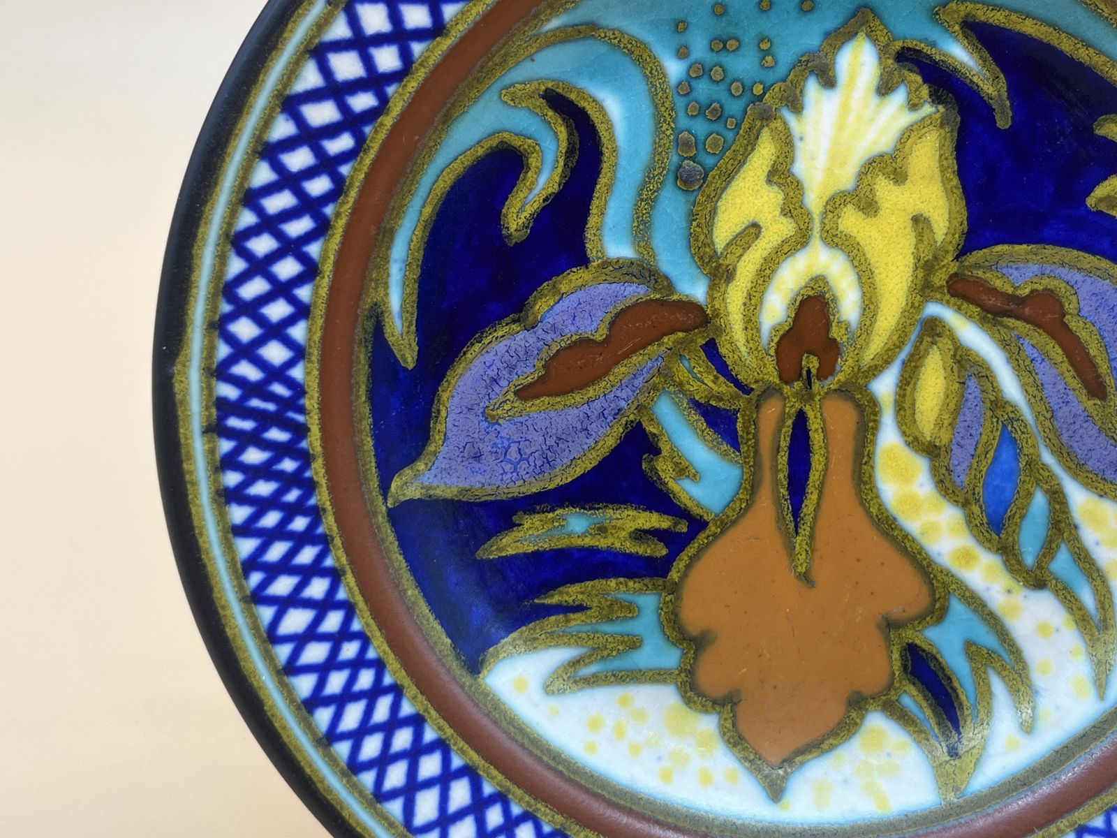 Pzh Zuid Pottery Holland Gouda Art Deco Hand Painted Small Vase And Wall Plaque. 599 & 993. photo Home Decor