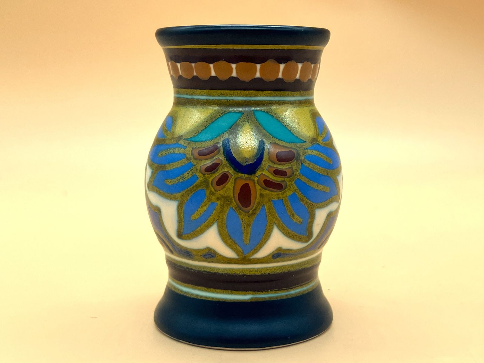 Pzh Zuid Pottery Holland Gouda Art Deco Hand Painted Small Vase And Wall Plaque. 599 & 993. photo vinterior