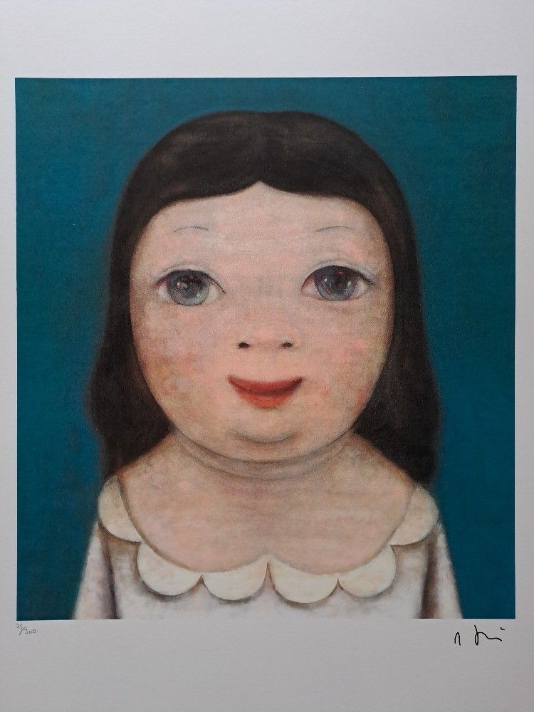 Nara Yoshitomo Signed Girl Certificate photo furniture