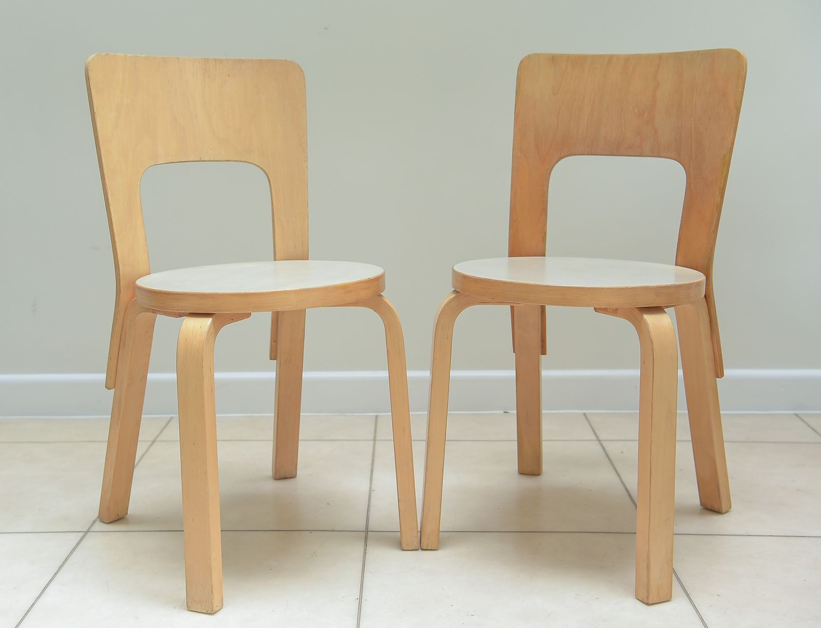 photo buy Pair Of Model 66 Chairs By Alvar Aalto For Artek, Finland