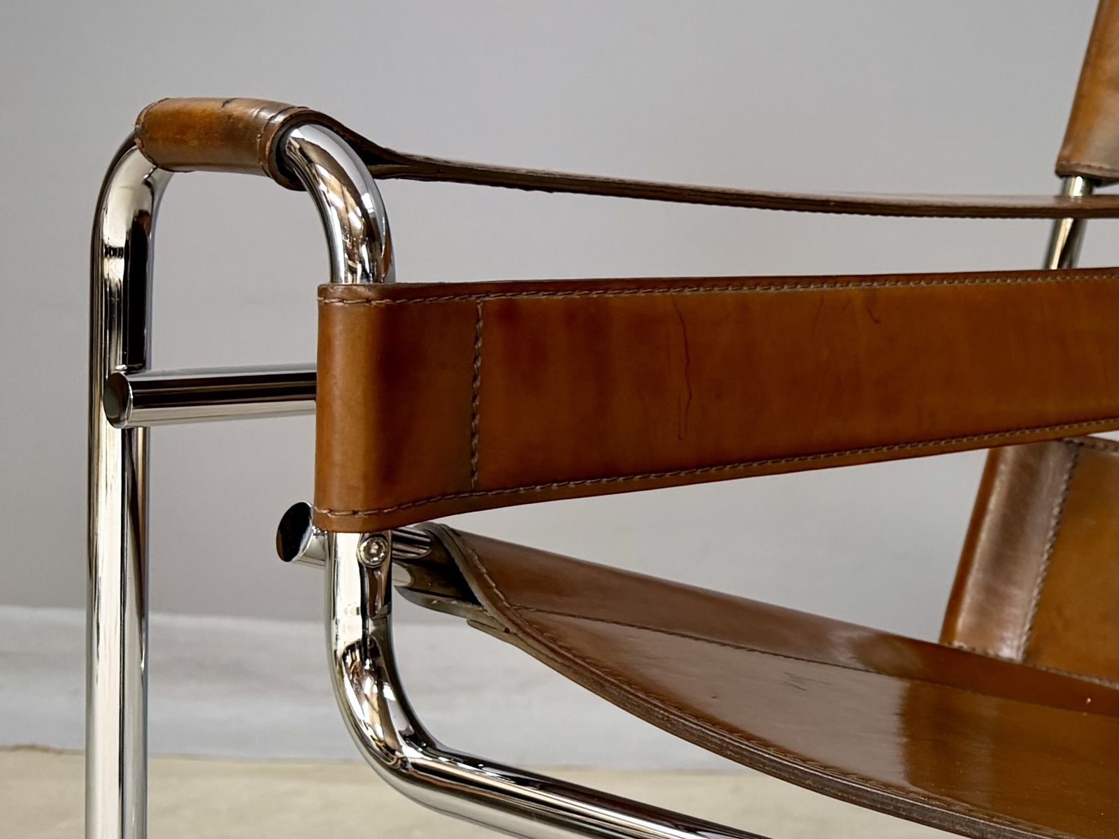 Wassily B3 Chair. Pair. By Gavina For Marcel Breuer. Brown Tan Leather And Chrome Bauhaus Lounge Club Accent Chairs photo Furniture