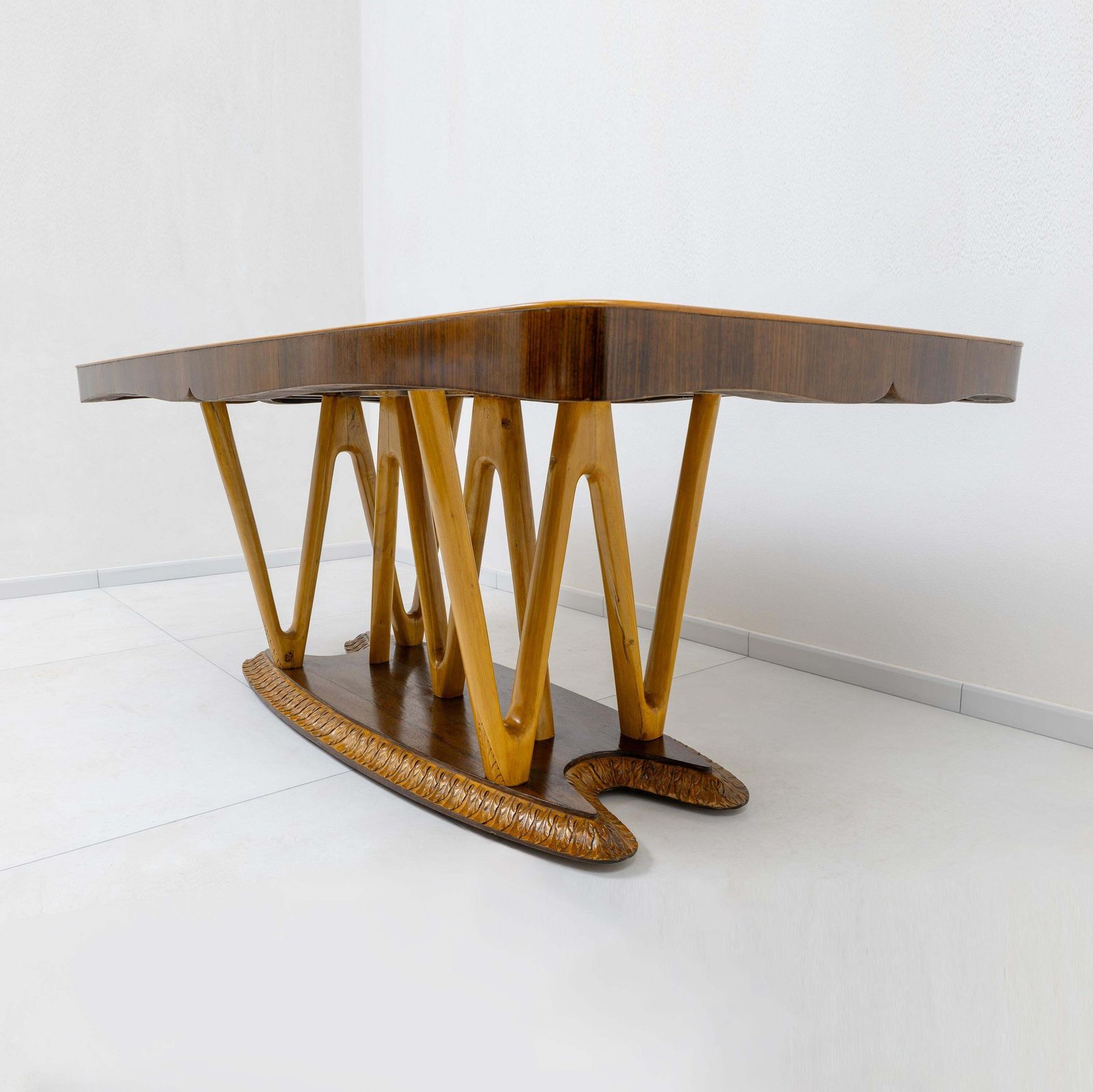 Italian Mid Century Dining Table With Glass Top And Sculptural Maple Base, 1950s photo vinterior